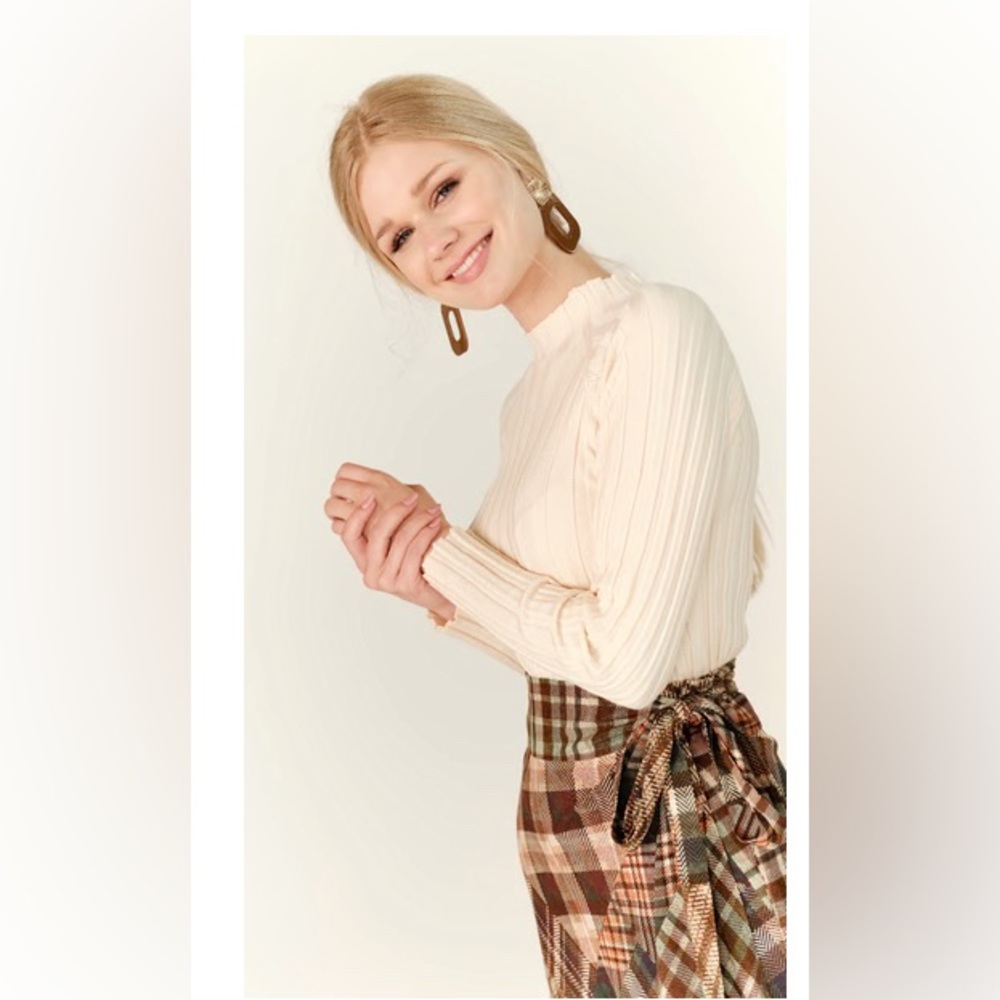 Third By Cee Ribbed Turtleneck - Picture 2 of 4